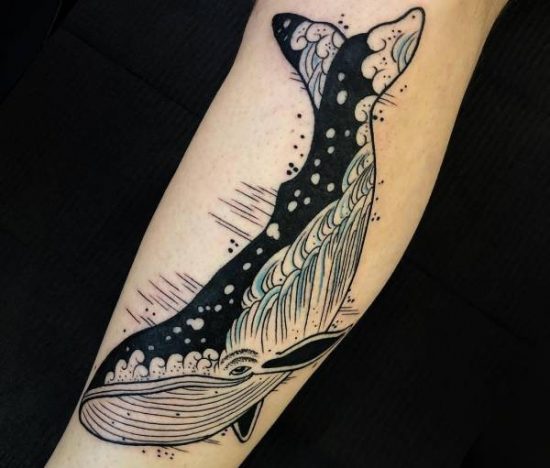 Val-tatuering: Betydelse, design, historia och foton Djur Tatuering idéer och betydelser Val-tatuering: Betydelse, design, historia och foton